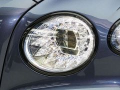 Bentley Flying Spur 4.0T V8 Standard Edition - фото 4