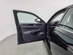 Volkswagen Passat 330TSI Elite Edition - фото 8