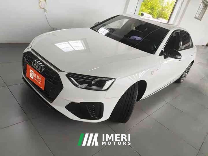 Audi A4L 40 TFSI luxury and dynamic - автомобиль из Китая