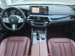 BMW 5 Series 2022 525Li M Sports Package - фото 5
