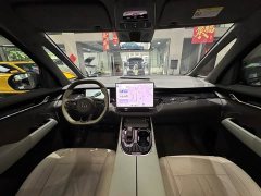 Zeekr 009 seven-seater aisle version 108kWh - фото 17