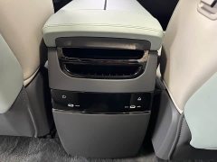 Zeekr 009 seven-seater aisle version 108kWh - фото 18