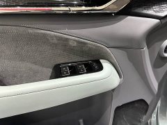 Zeekr 009 seven-seater aisle version 108kWh - фото 5