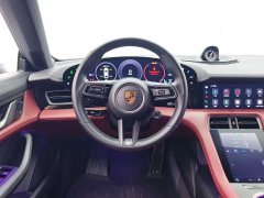 Porsche Taycan 4 - фото 10