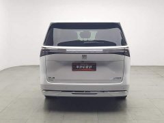 Buick GL8 New Energy Lu Shang Exclusive Edition - фото 4