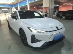Changan UNI-V 1.5T premium - фото 4