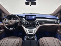 Mercedes-Benz Vito 2023 2.0T Elite Edition 7 seats - фото 13