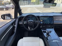 Trumpchi M8 Grandmaster Series Dual Engine Royal Edition - фото 5