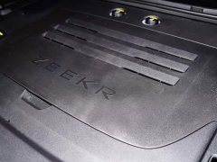 Zeekr 9X Yao Black Edition 70kWh five seats - фото 13
