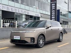 Xpeng GX extended range 1585 four-wheel drive Ultra flagship version - фото 1