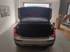 Volvo S60 B4 Zhiyuan Luxury Edition - фото 14