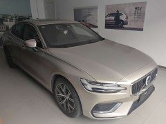 Volvo S60 B4 Zhiyuan Luxury Edition - фото 3