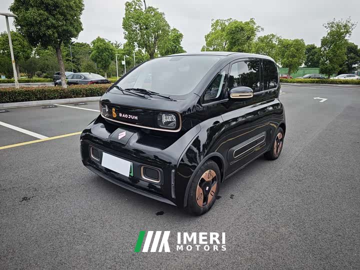Baojun KiWi EV 2021 designer ternary lithium - автомобиль из Китая
