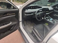 Changan UNI-V 2022 1.5T premium - фото 14