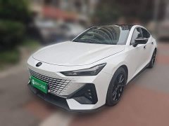 Changan UNI-V 2022 1.5T premium - фото 2