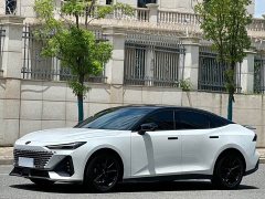 Changan UNI-V 1.5T sports version - фото 1