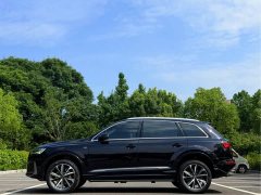 Audi Q7 55 TFSI quattro S line sports version - фото 9