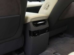 Zeekr 009 seven-seat aisle version four-wheel drive 108kWh - фото 14