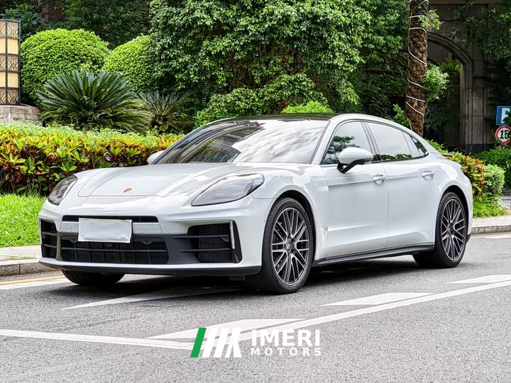 Porsche Panamera Executive Extended Edition 2.9T - автомобиль из Китая