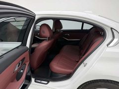 BMW 3 320Li M - фото 9