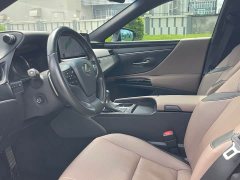 Lexus ES 2022 300h Premium Edition - фото 5