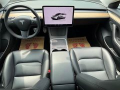 Tesla Model 3 2022 rear-wheel drive version - фото 12