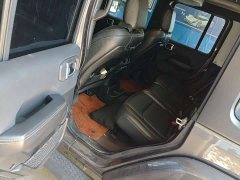 Mercedes-Benz Wrangler 2.0T Sahara four-door version - фото 8