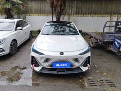 Changan UNI-V 2023 1.5T premium - фото 2