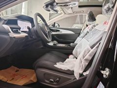 Hongqi H5 2025 2.0T automatic Qichang version - фото 8