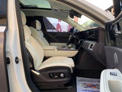 Hongqi E-HS9 660km flag collar version four seats - фото 12