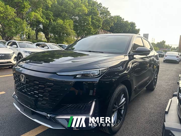 Changan UNI-K 2.0T two-wheel drive joy collar - автомобиль из Китая