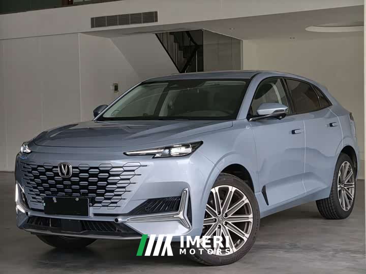 Changan UNI-K 2.0T premium - автомобиль из Китая