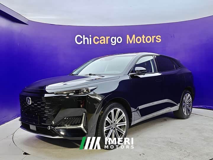 Changan UNI-K 2.0T premium - автомобиль из Китая