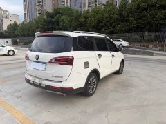 Baojun 730 2019 1.5L manual fashion 7 seats National VI - фото 12