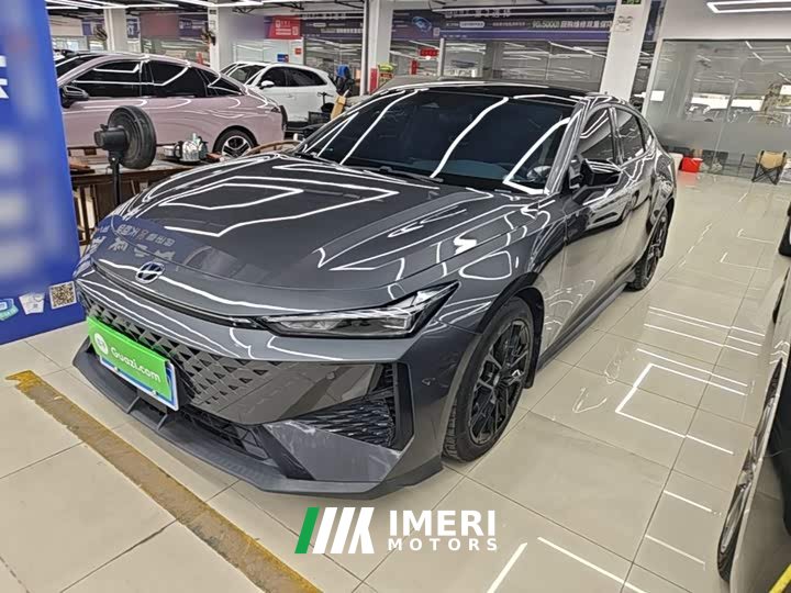 Changan UNI-V 1.5T premium - автомобиль из Китая