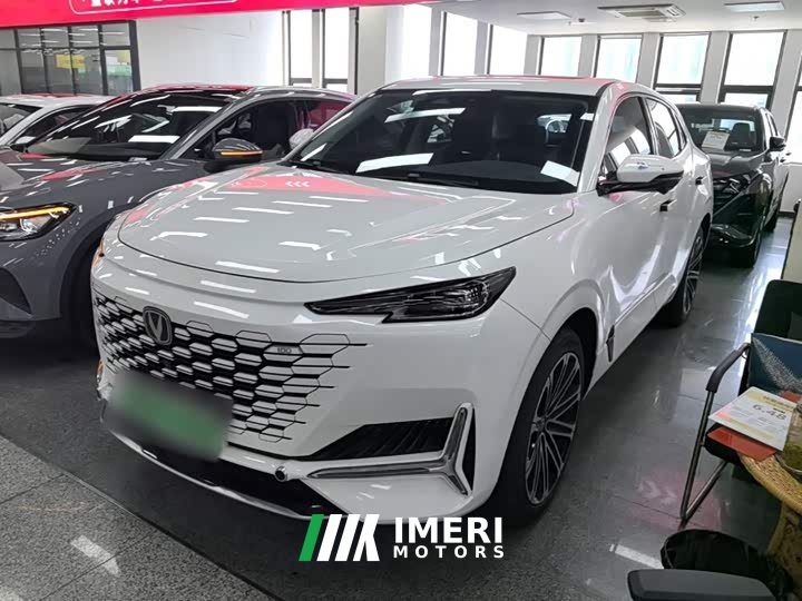 Changan UNI-K Smart iDD Smart iDD 1.5T 135km smart collar - автомобиль из Китая
