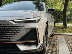 Changan UNI-V 1.5T sports version - фото 5