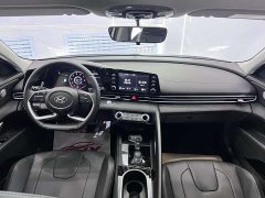 Hyundai Elantra 2022 1.5L CVT GLX Elite Edition - фото 15
