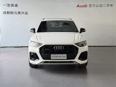 Audi Q5L 40T luxury and dynamic - фото 2
