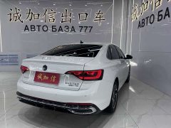 Volkswagen Sagitar 280TSI DSG surpasses Lite version - фото 4