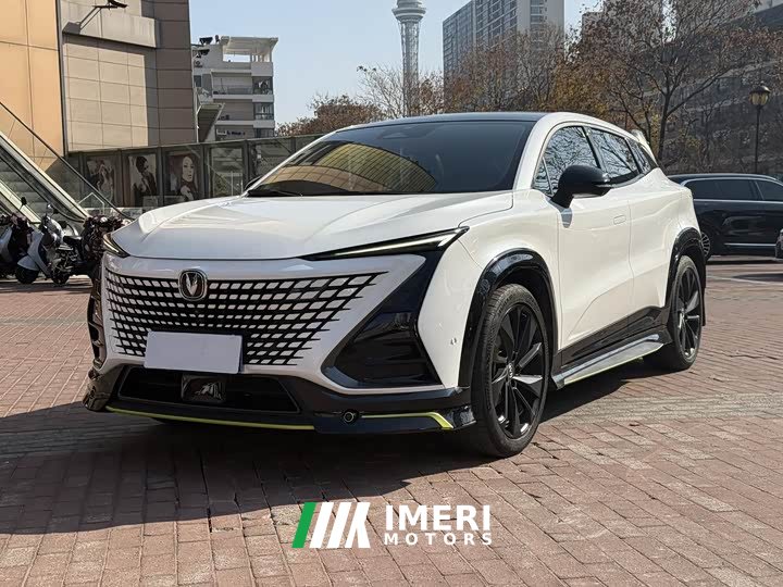 Changan UNI-T 1.5T Excellent Type - автомобиль из Китая
