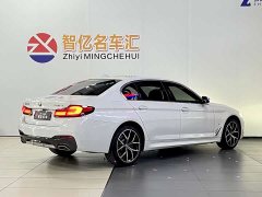 BMW 5 Series Facelift 2 530Li Exclusive M Sports Package - фото 4