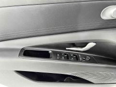 Mercedes-Benz Elantra 2023 1.5L CVT GLS Leading Edition - фото 8
