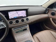 Mercedes-Benz E-Class New Energy 2023 E 350 e L plug-in hybrid sedan - фото 13