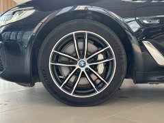 BMW 5 Series New Energy 535Le M Sports Package - фото 9