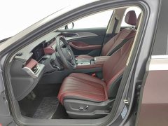 Hongqi H5 2.0T Automatic Intelligent Connected Flag Edition - фото 10