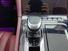 Hongqi H5 2.0T Automatic Intelligent Connected Flag Edition - фото 13