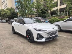 Changan UNI-V 1.5T premium - фото 3