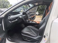 Changan UNI-V 1.5T premium - фото 4