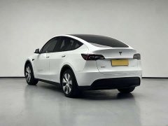 Tesla Model Y rear-wheel drive version - фото 2